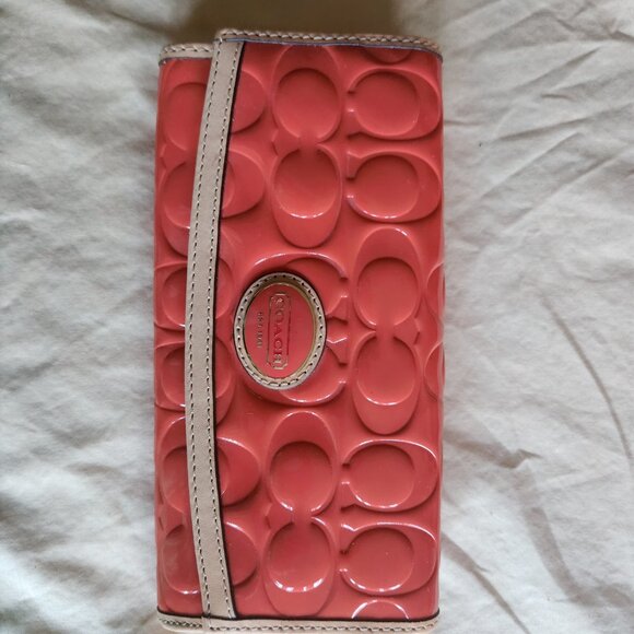 NWT Coach Peyton Satchel and matching wallet - Picture 11 of 16